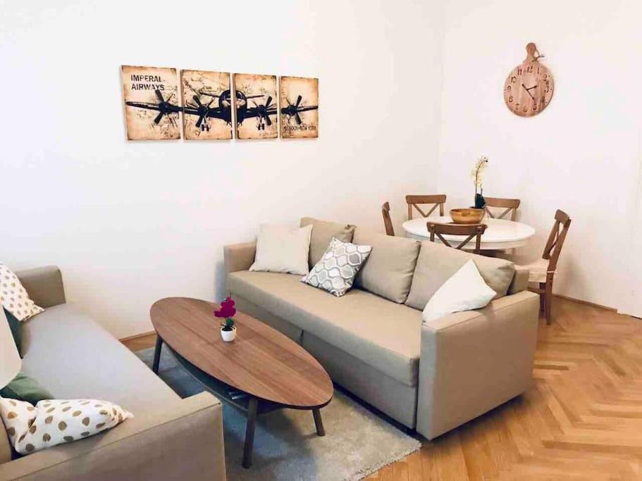 Vienna Luxury New Apartment Center -2. Bezirk Ngoại thất bức ảnh