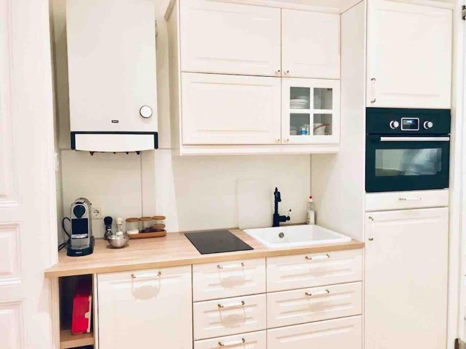 Vienna Luxury New Apartment Center -2. Bezirk Ngoại thất bức ảnh